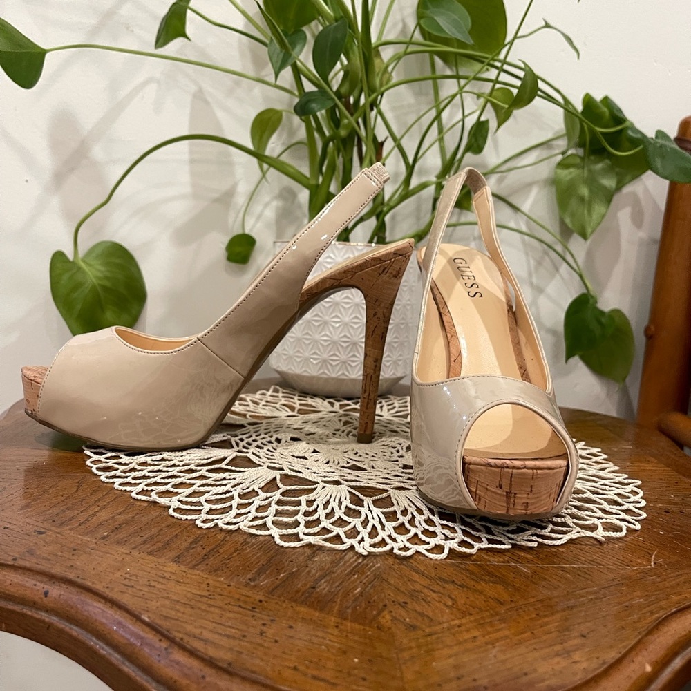 Guess brand nude peep toe heels ✨